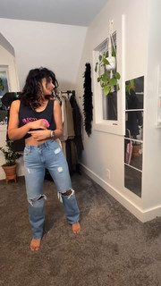 Navi Kaur feet photo 3
