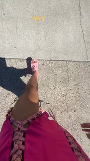 Navi Kaur feet photo 1