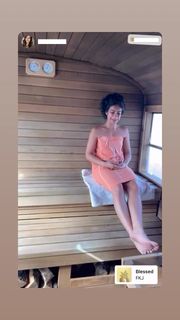 Navi Kaur feet photo 14