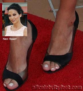 Navi Rawat feet photo 2