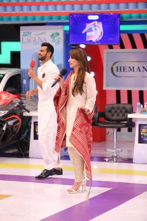 Navin Waqar feet photo 17