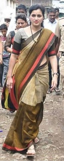 Navneet Kaur feet photo 3