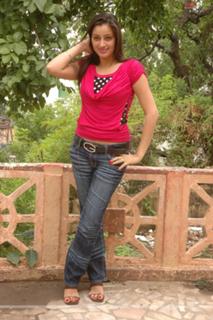 Navneet Kaur feet photo 19