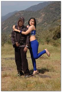 Navneet Kaur feet photo 9