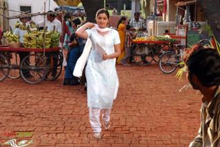 Navneet Kaur feet photo 7
