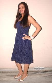Navneet Kaur feet photo 6