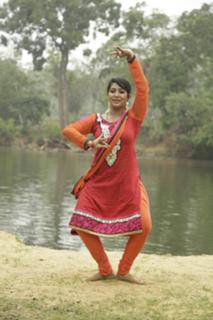 Navya Nair feet photo thumbnail