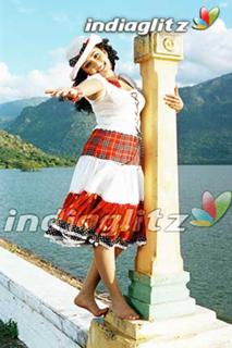 Navya Nair feet photo thumbnail