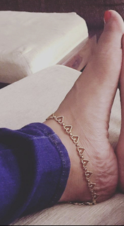 Navya Nair feet photo thumbnail