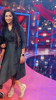Navya Nair feet photo thumbnail