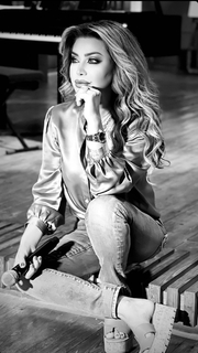 Nawal Al Zoghbi feet photo 1