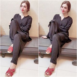 Nawal Saeed feet photo 1