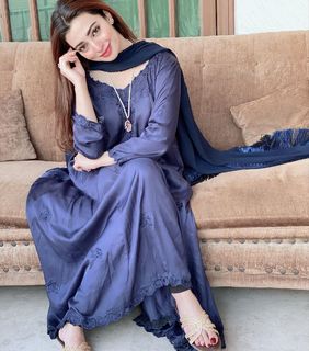 Nawal Saeed feet photo 15