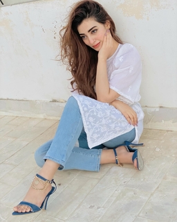 Nawal Saeed feet photo 19