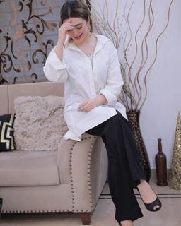 Nawal Saeed feet photo 3