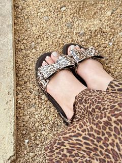 Nawal Saeed feet photo 14