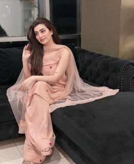 Nawal Saeed feet photo 8
