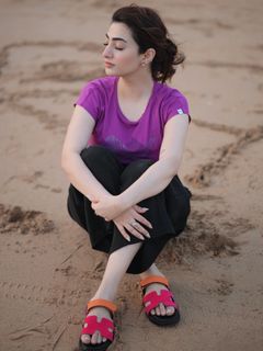 Nawal Saeed feet photo 6