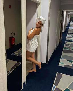 Nawell Madani feet photo 1