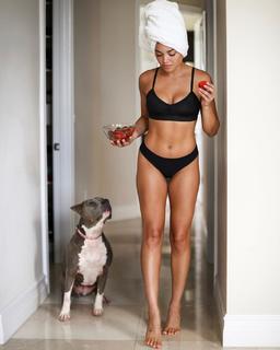Naya Rappaport feet photo 7