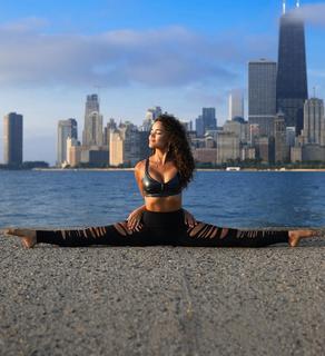 Naya Rappaport feet photo 3