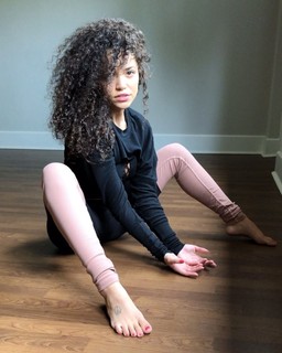 Naya Rappaport feet photo 7