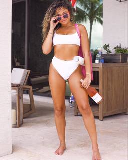 Naya Rappaport feet photo 3