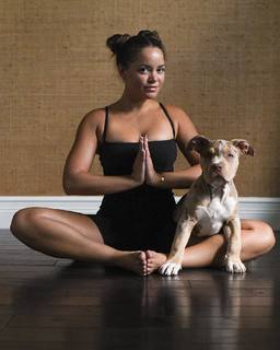 Naya Rappaport feet photo 9