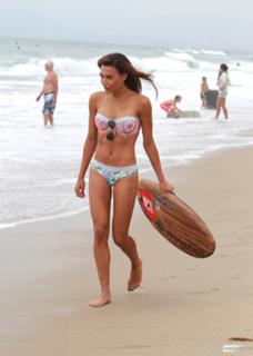 Naya Rivera feet photo thumbnail