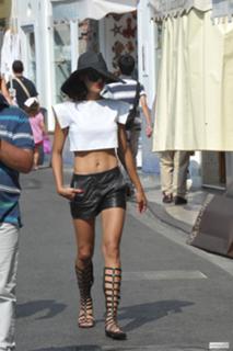 Naya Rivera feet photo thumbnail