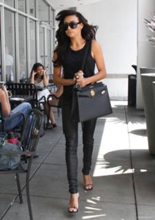 Naya Rivera feet photo thumbnail