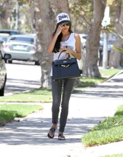 Naya Rivera feet photo thumbnail
