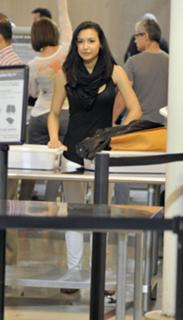 Naya Rivera feet photo thumbnail