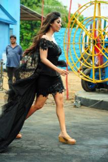 Nayanthara feet photo thumbnail
