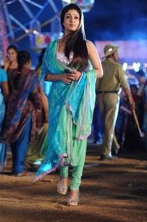 Nayanthara feet photo thumbnail
