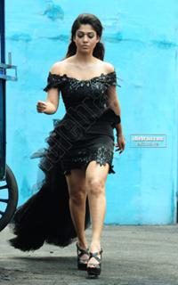 Nayanthara feet photo thumbnail