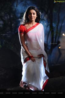 Nayanthara feet photo thumbnail