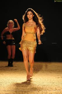 Nayanthara feet photo thumbnail