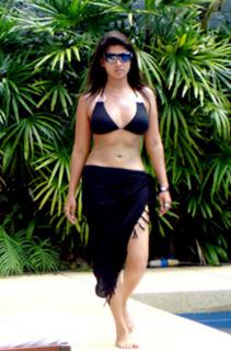 Nayanthara feet photo thumbnail