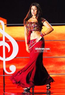 Nayanthara feet photo thumbnail