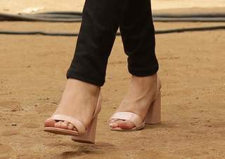 Nayanthara feet photo thumbnail