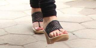 Nayanthara feet photo thumbnail