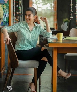 Nayanthara feet photo thumbnail