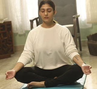 Nayanthara feet photo thumbnail