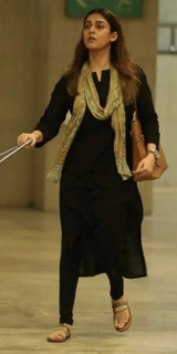 Nayanthara feet photo thumbnail