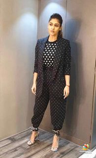 Nayanthara feet photo thumbnail