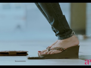 Nayanthara feet photo thumbnail