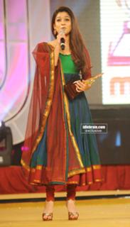Nayanthara feet photo thumbnail