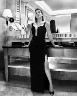 Nayanthara feet photo thumbnail
