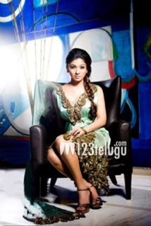 Nayanthara feet photo thumbnail